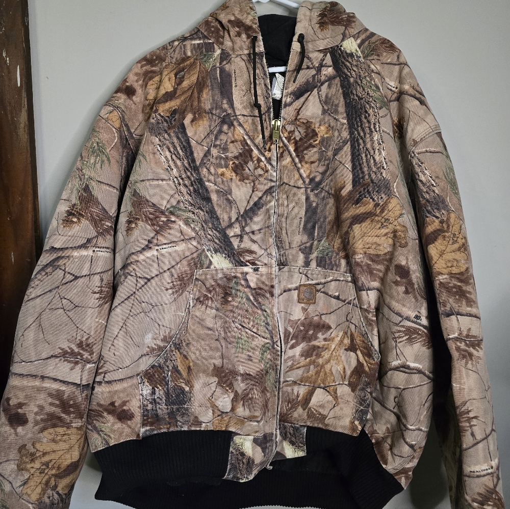 Vintage Carhartt Realtree Camo, J221 CAP, Camouflage Hooded Jacket